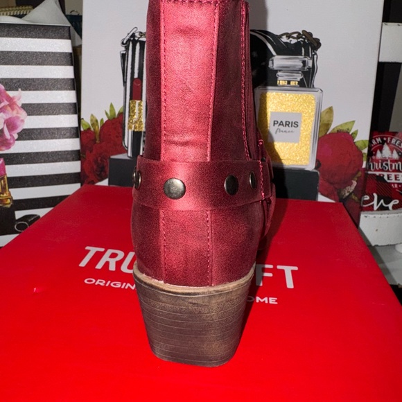 TRUE CRAFT NWT WOMENS BAIT HARNESS BOOTIES - Picture 4 of 7